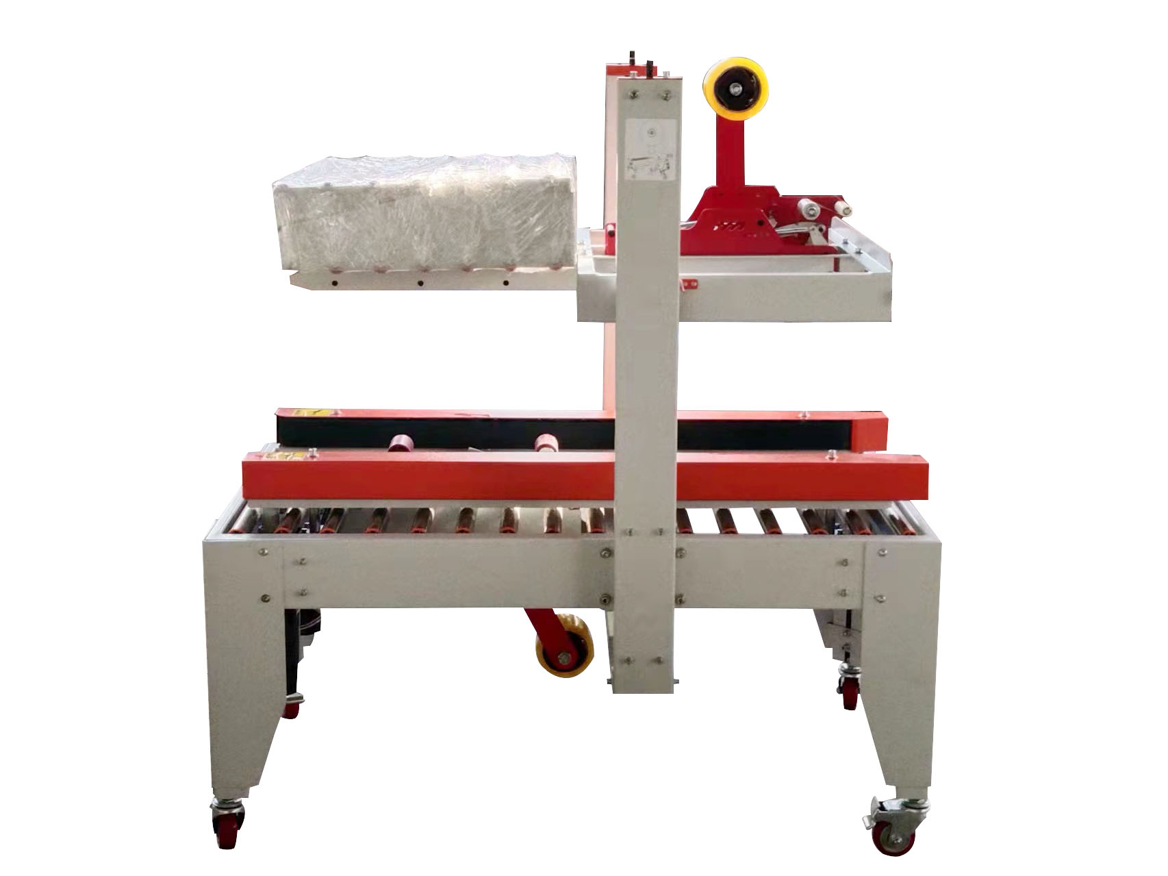 Semi-automatic sealing machine
