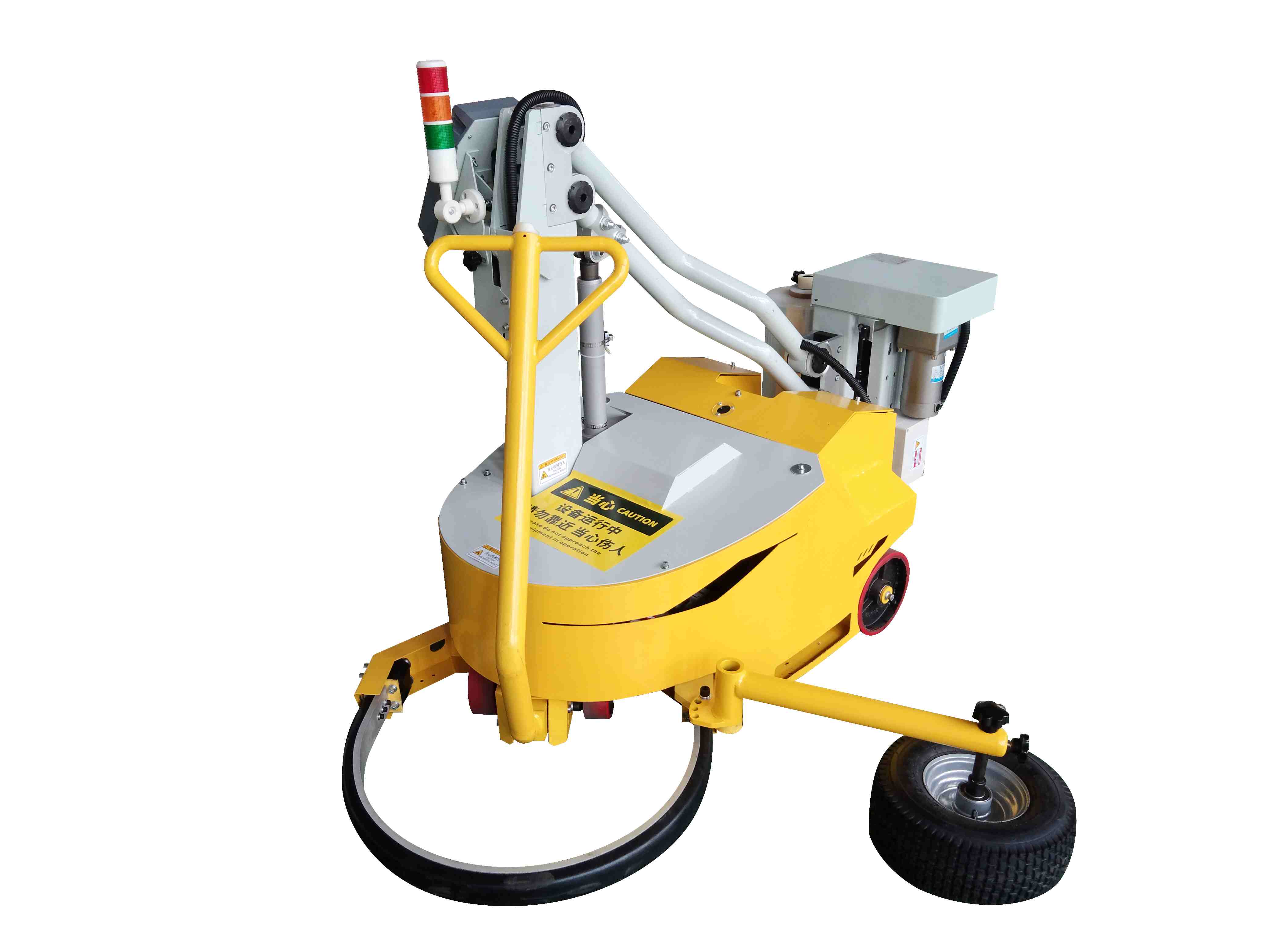 Curved arm self-propelled wrap-around packaging machine