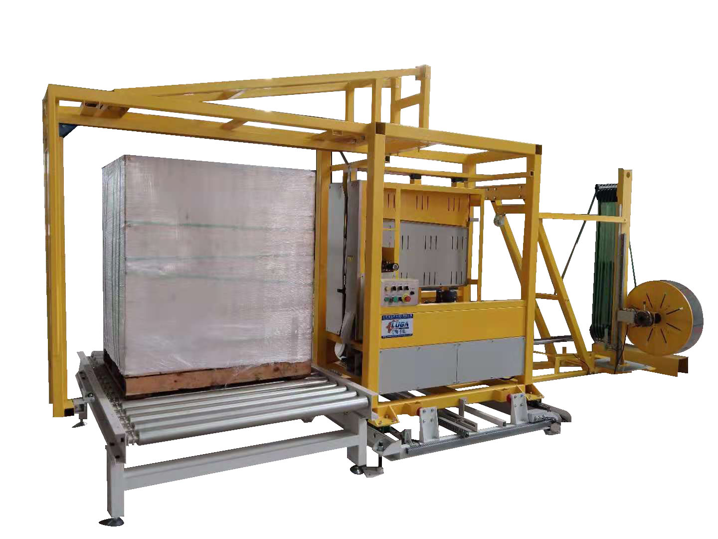 Complete mobile sword-piercing baler